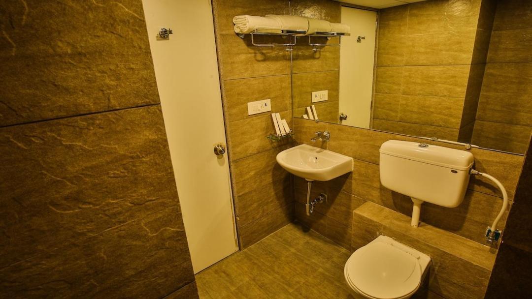 Weekend Address By Honest Homes Apartment *