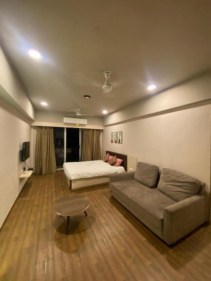 Weekend Address By Honest Homes * Surat